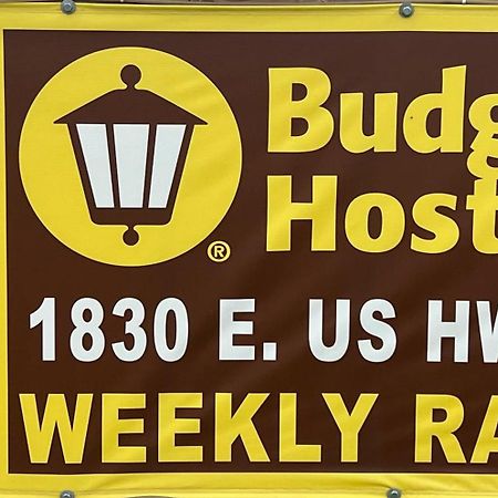 Budget Host Inn - Emporia Bagian luar foto